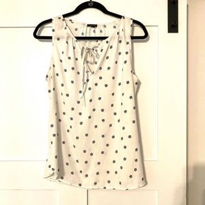 Ann Taylor Sleeveless Blouse sz M